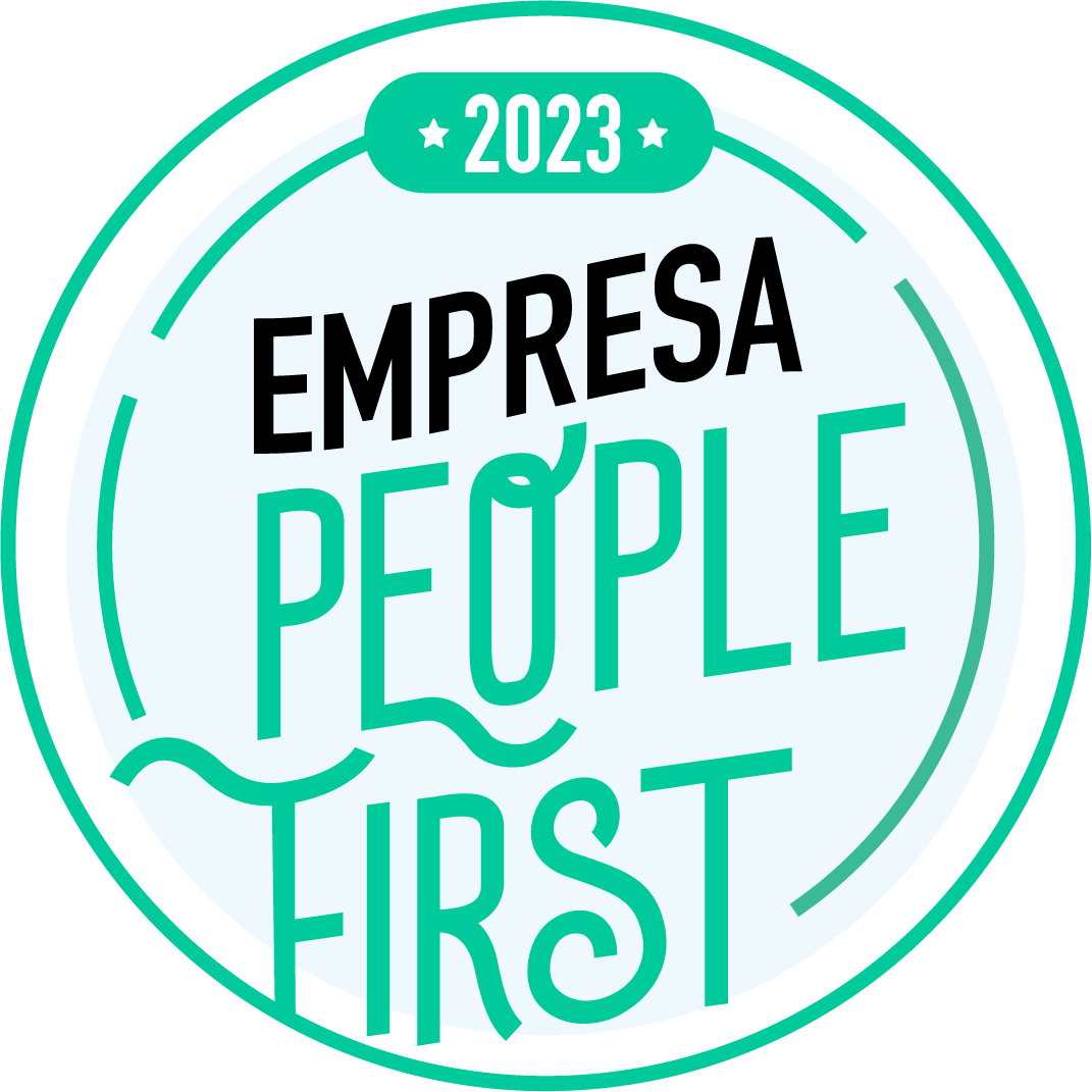 logo sello people first 2023